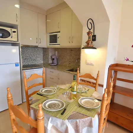 Rnet - 600 Tramuntana 02-21 Apartment *